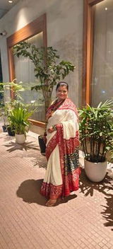 Rashmi Pujari review photo