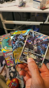 amine m. review photo