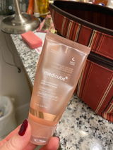 Lorena B. review photo