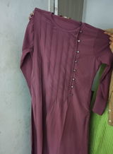 Shehreen saifi review photo