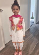 Ayeshaelyaz review photo