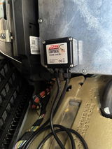 971 4e-HYBRID review photo