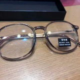 u**0 review photo