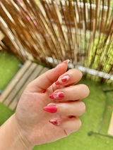L. review photo