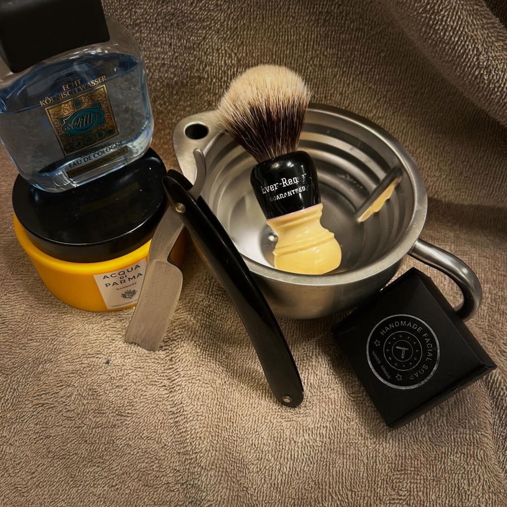 How To Use A Straight Razor