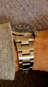 H.K. review photo
