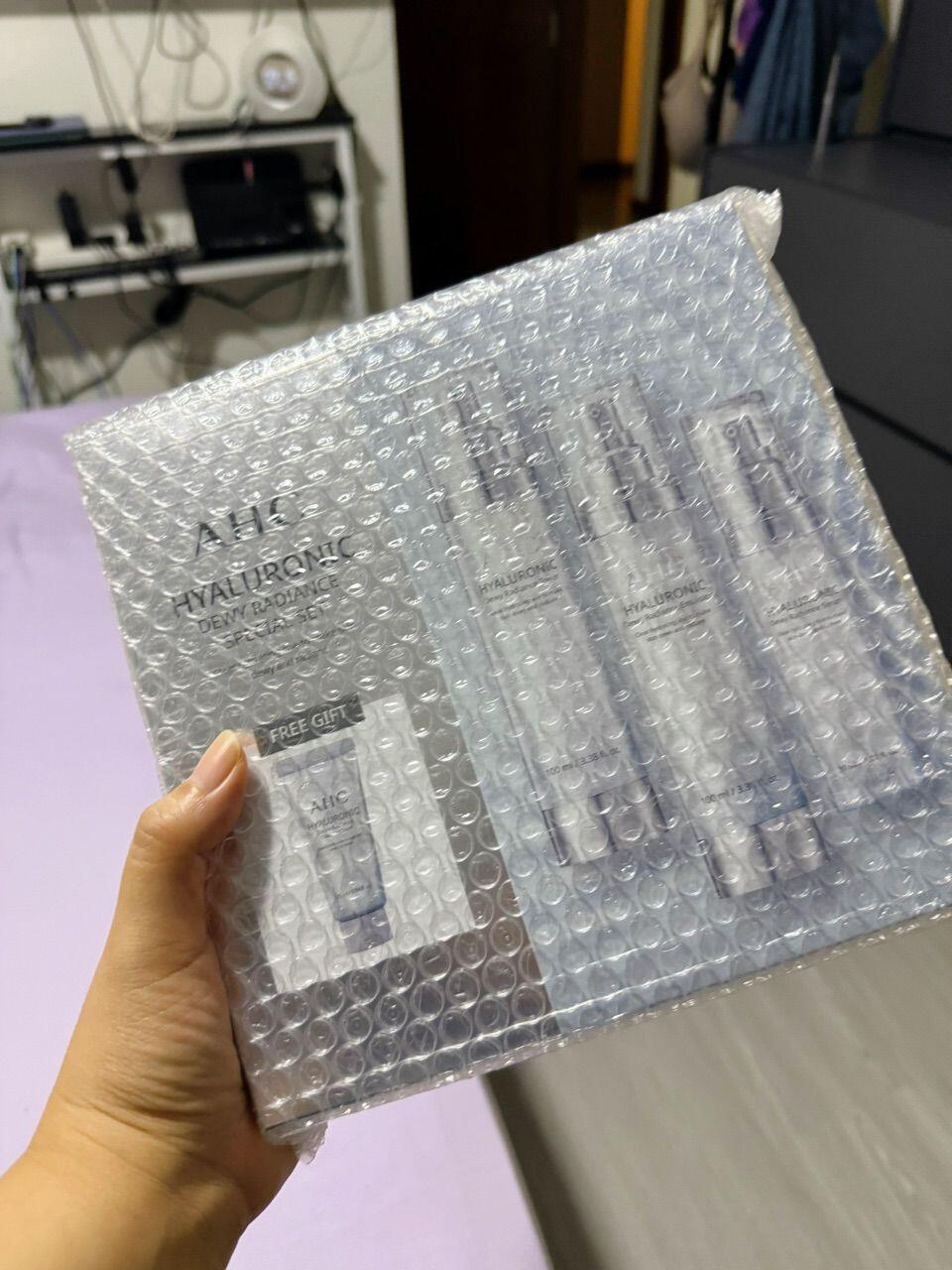 q*****b review photo