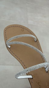 Emanuela review photo