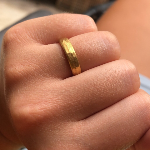 Golden Grace | 4mm 18K Gold Plated Hammered Tungsten Carbide Women's Wedding Ring