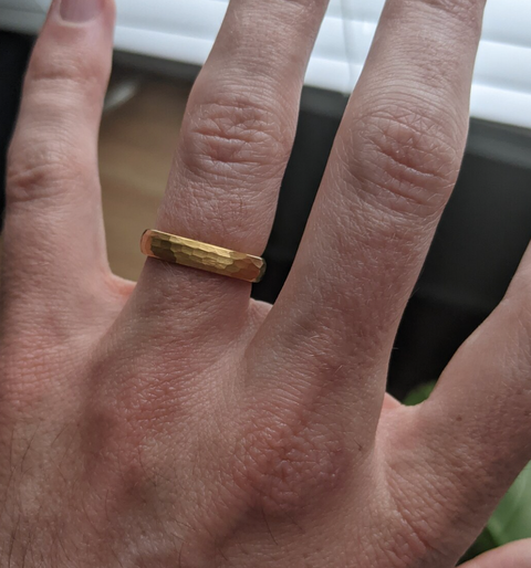 Golden Grace | 4mm 18K Gold Plated Hammered Tungsten Carbide Women's Wedding Ring
