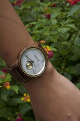 Faris review photo