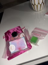 Dee review photo