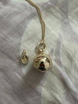 Anonyme review photo
