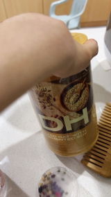 S***k review photo