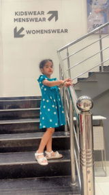 simran review photo