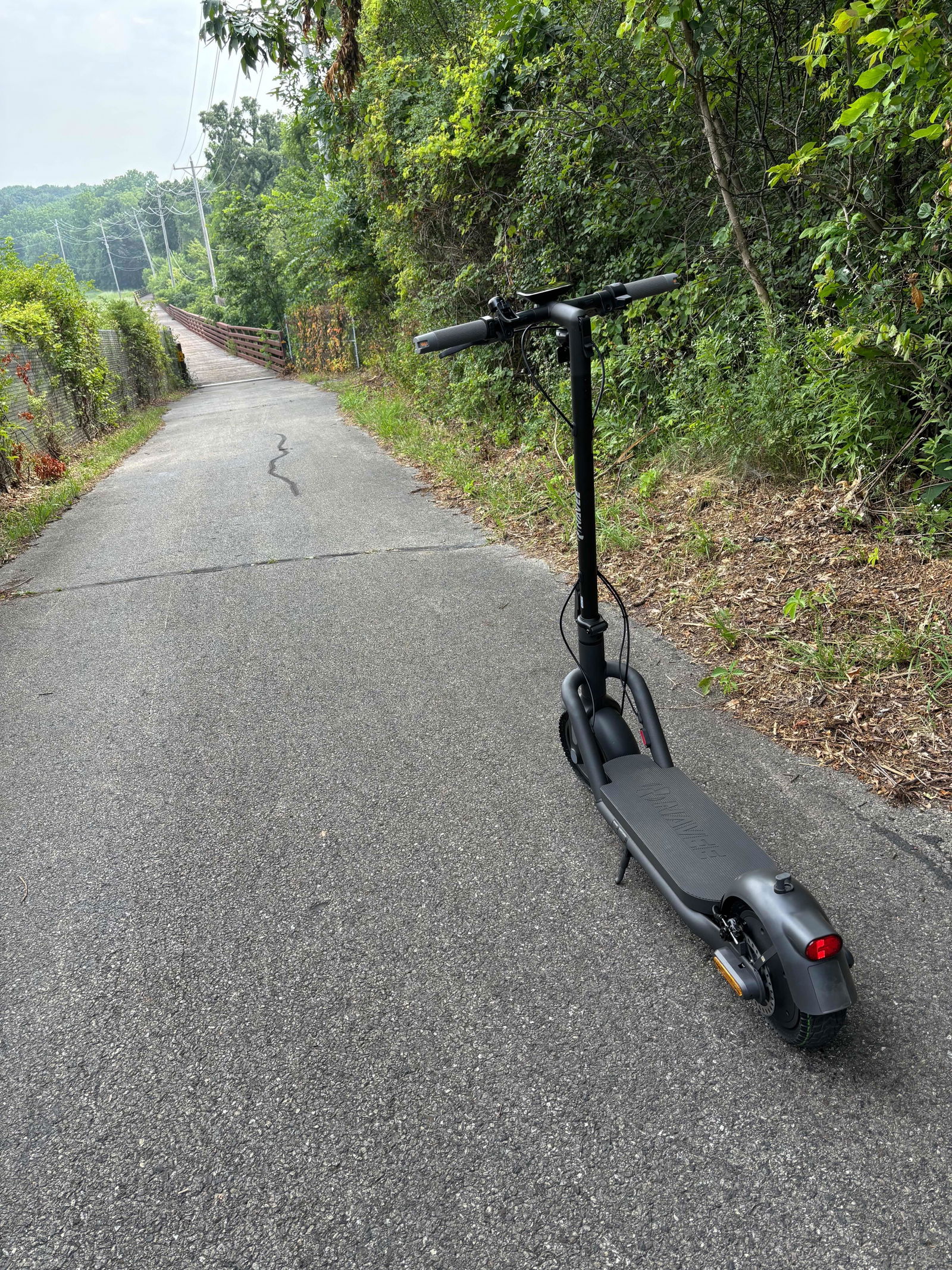 NAVEE N65i Electric Scooter – 40 mi Range, 25 mph Ride! – NAVEE_US
