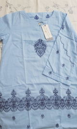 Amna review photo