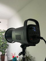 Nas M review photo