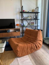 Caroline Winters review photo