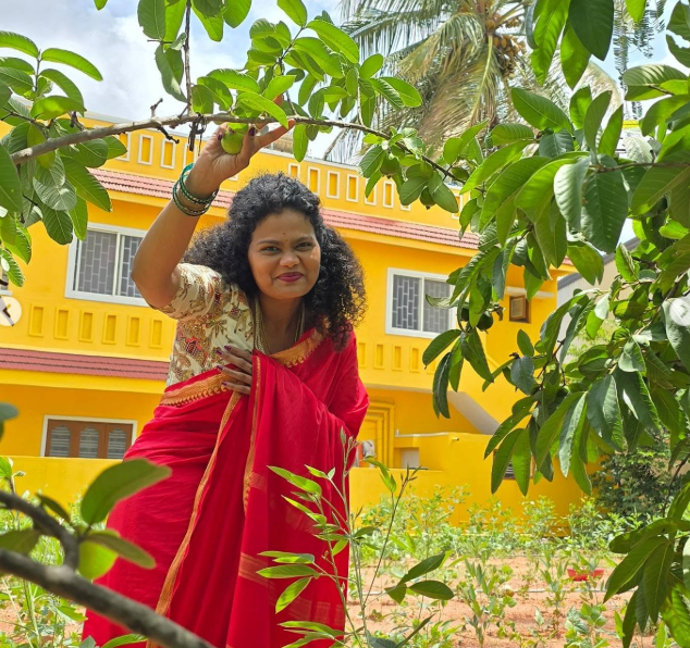 GAYANI (ಗಾಯನಿ)