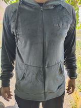 Zain Ali review photo