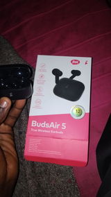 Joshua Mbaeri review photo