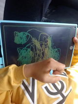 R. review photo