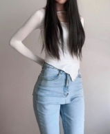 Leah review photo