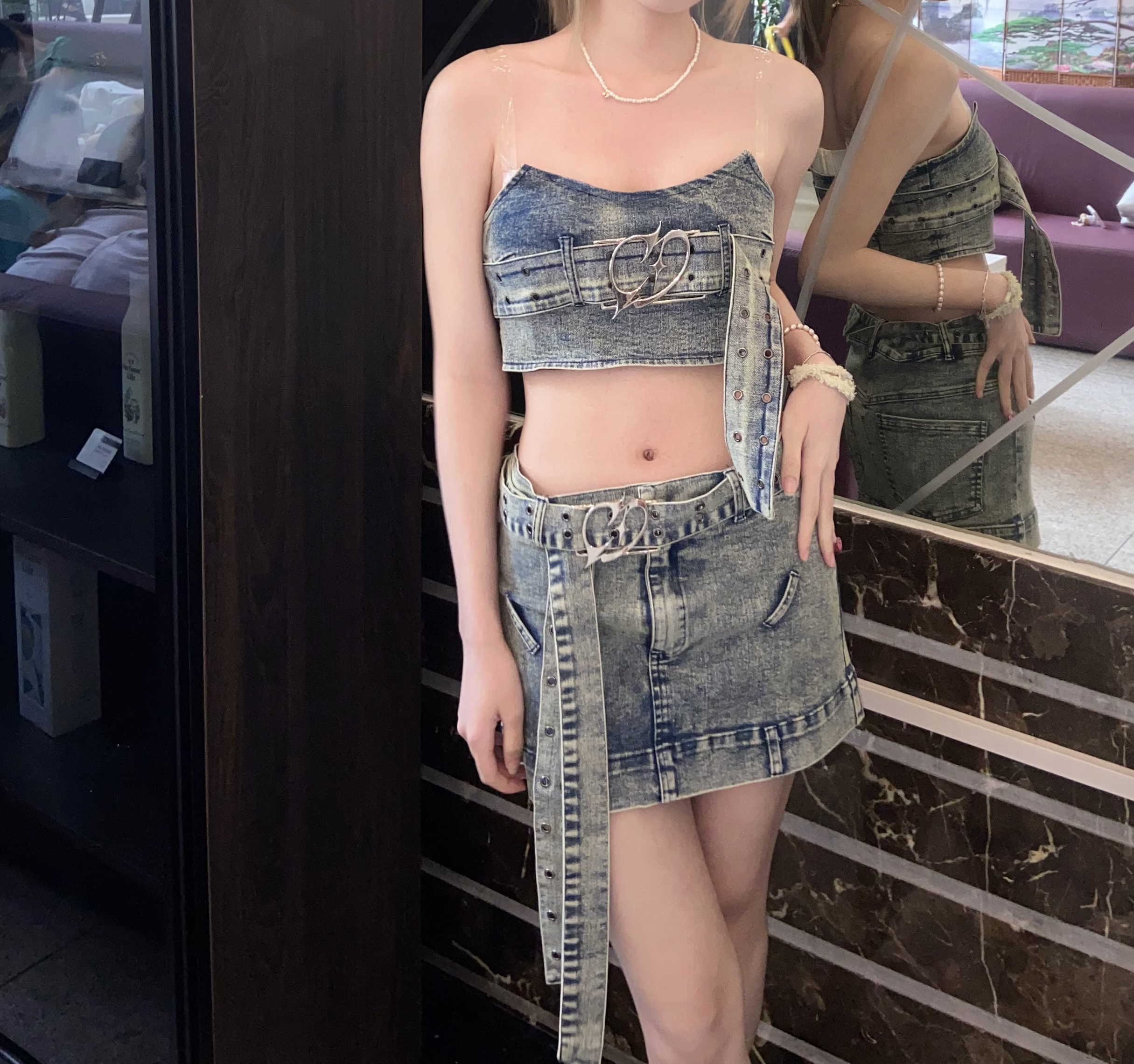 Ella review photo