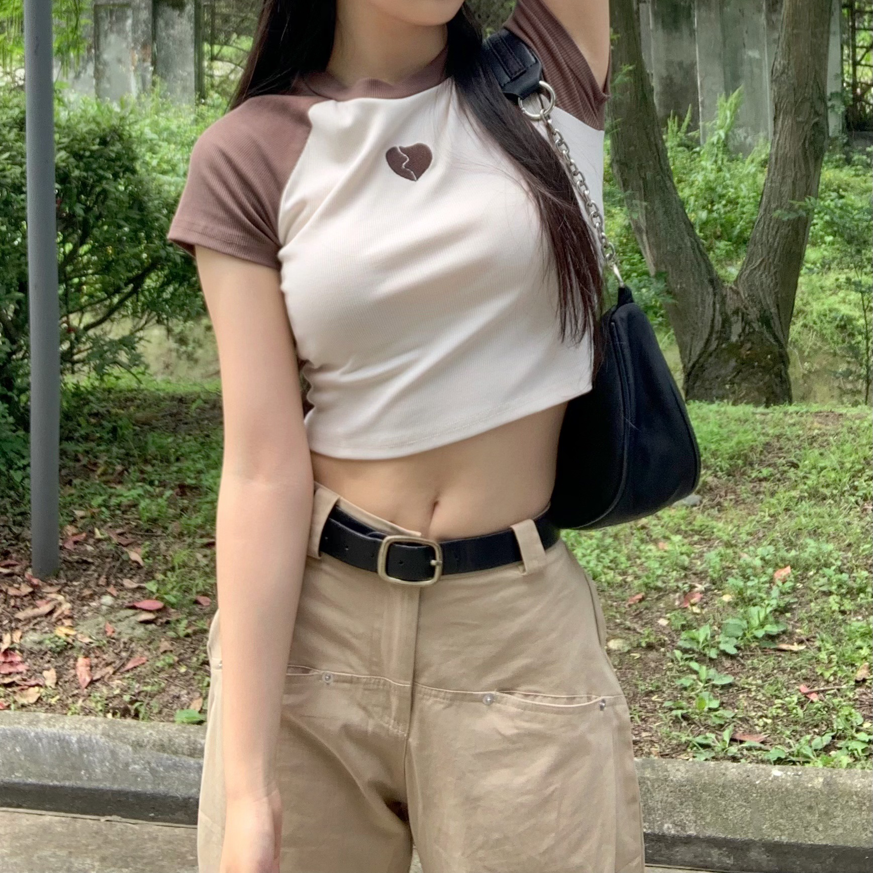 Amber review photo