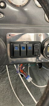 Richie Walsh review photo