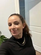 Daniela review photo
