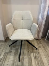Leonardo Moposita review photo