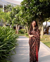 Rashmeet Kaur review photo