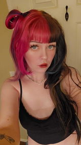 Lilith review photo