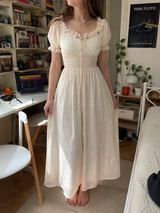 Mariah Holden review photo