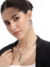 Priya review photo