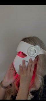 Elise review photo
