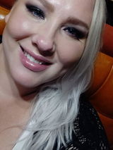 Leann Kuhic review photo