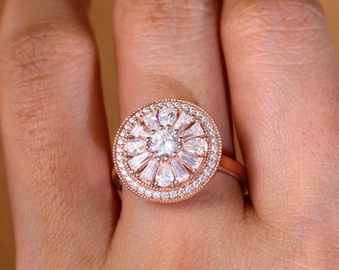 Round Art Deco Lab Diamond Halo Mosaic Ring