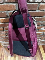 B.M. review photo