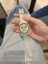 D.N.L. review photo