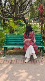 Priyasharma review photo