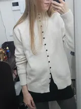 J. review photo