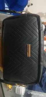 V. review photo