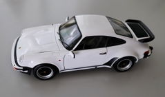 Porsche 911 Turbo 3.3 1980 White Martini 1:18 – Norev