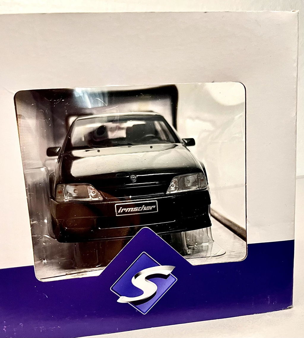 Opel Omega 500 Black 1990 1:18 – Norev