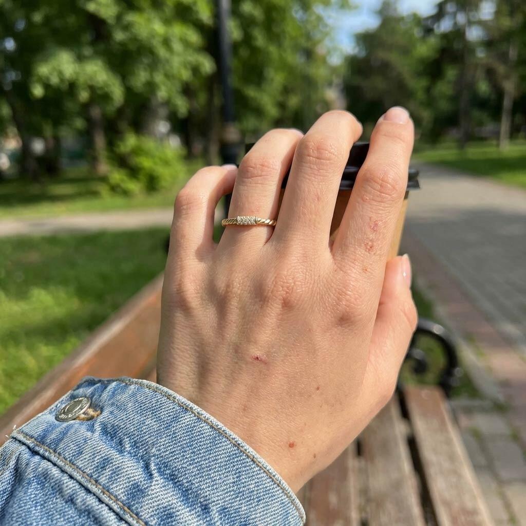Twisted Diamond Promise Ring in Gold