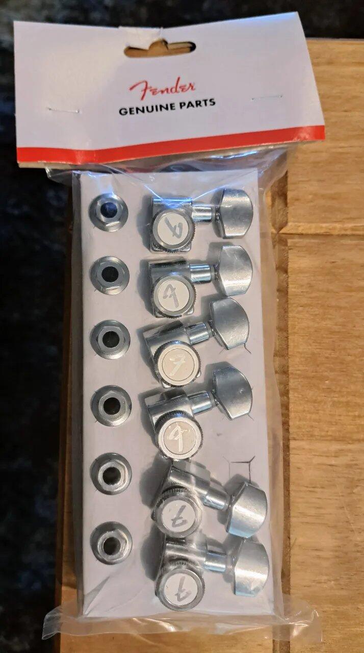 Fender Short Post Locking Stratocaster/Telecaster Tuning Machine Heads