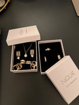 S. review photo
